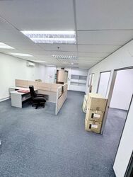Tradehub 21 (D22), Factory #630596101